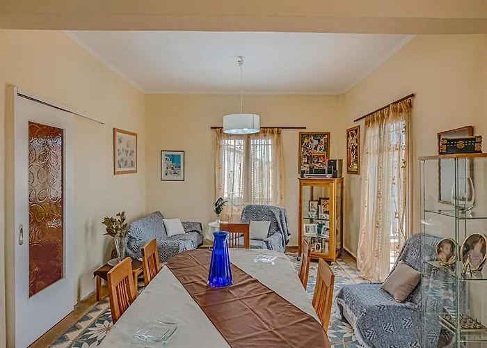 Lovely In With Kitchen *