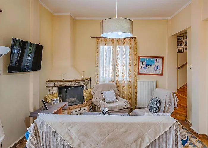 Дом отдыха Lovely In With Kitchen